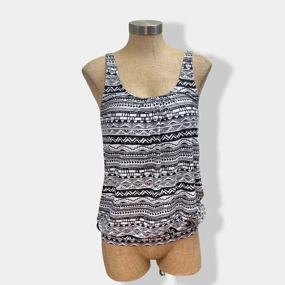 5/$20 Black and White‎ Scoop Tankini Top M